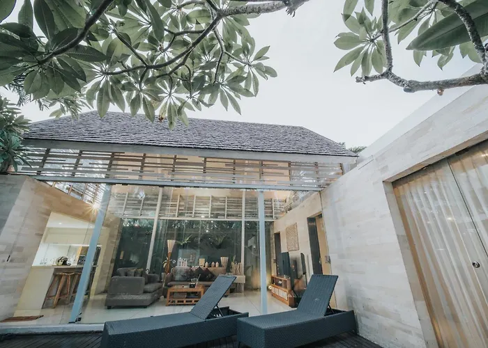 Allure Villa A&B Canggu