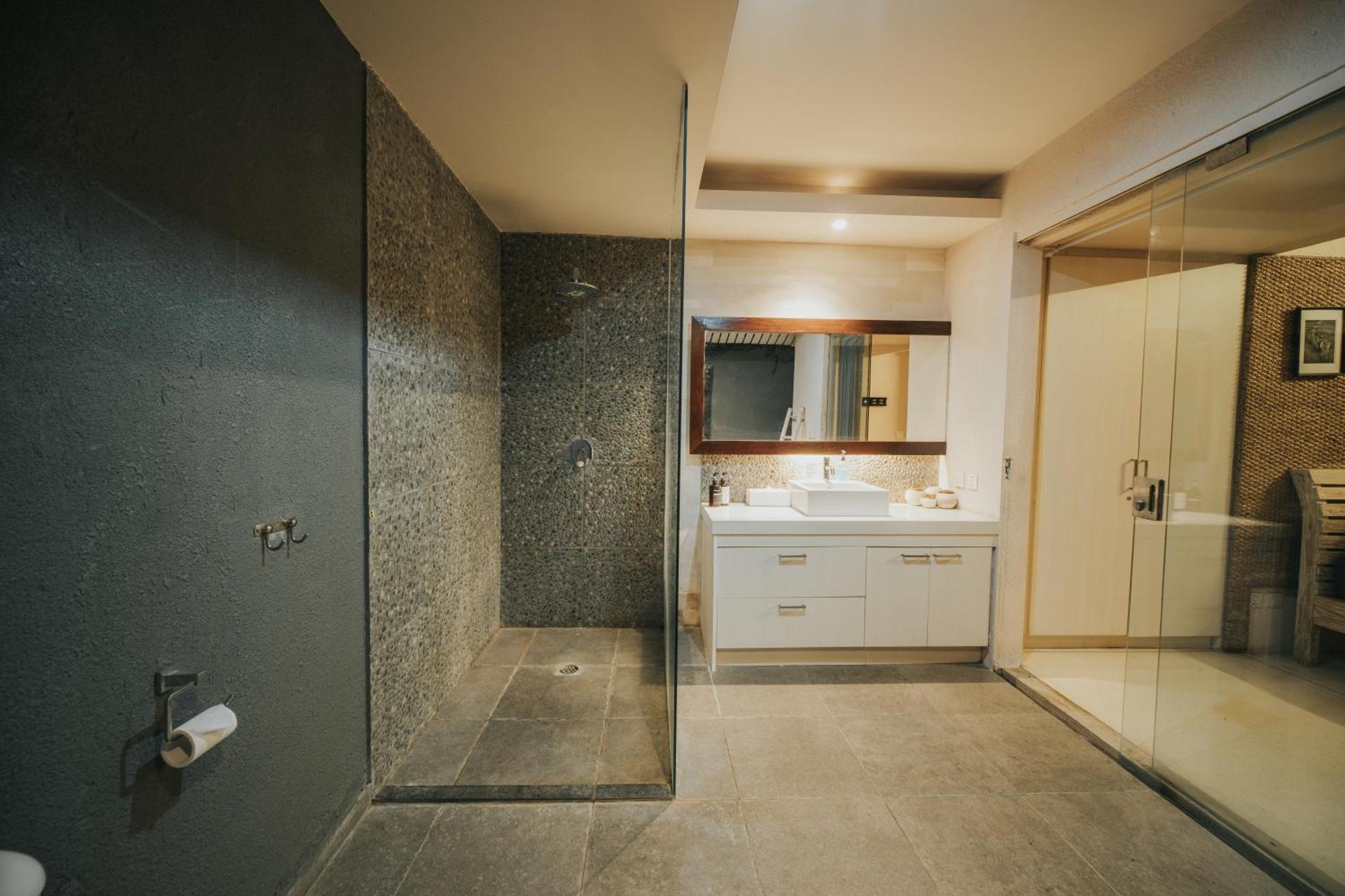 Allure A&b Villa *